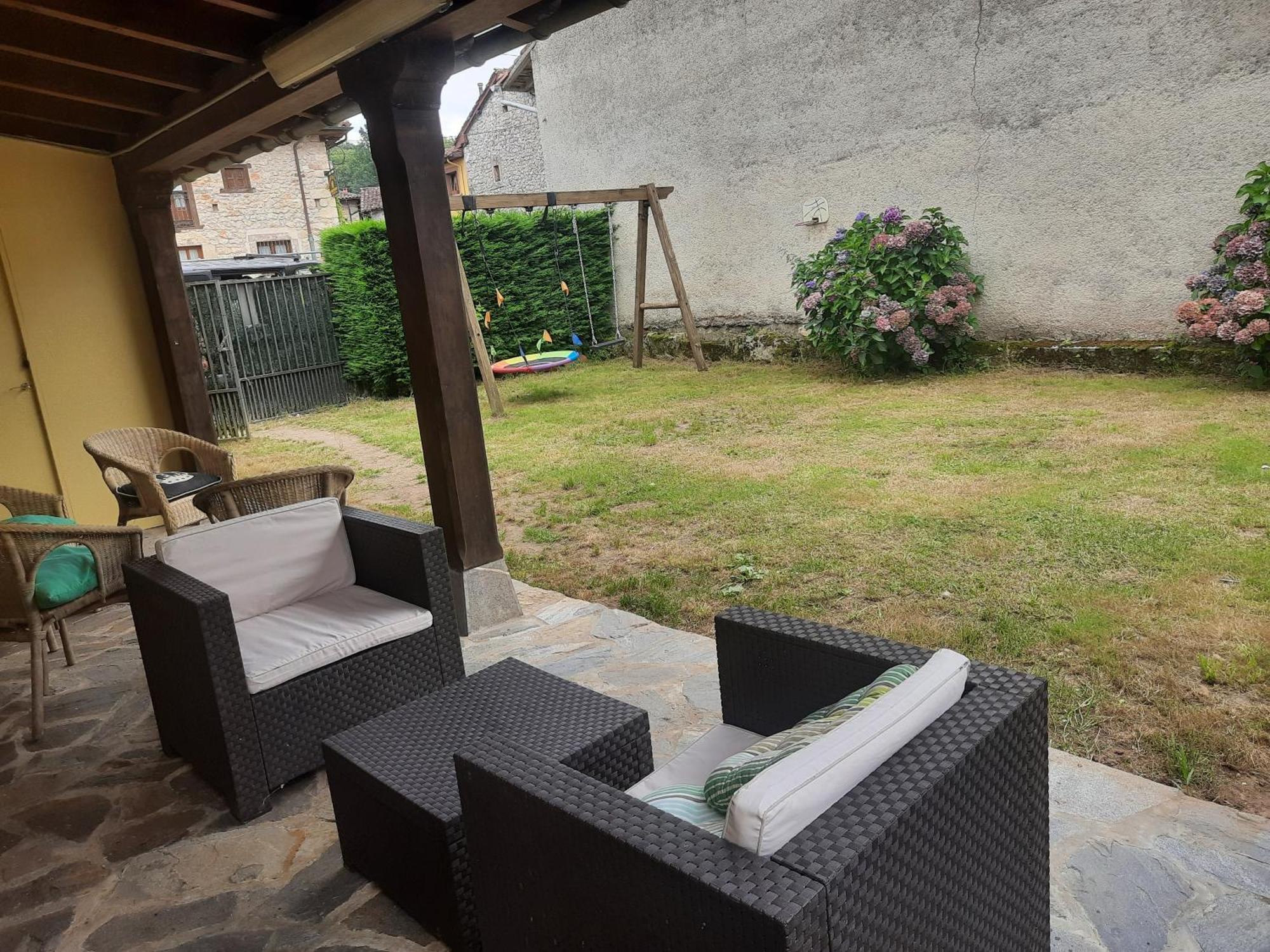 Apartamentos Rurales La Candaliega Cangas de Onis Exterior photo